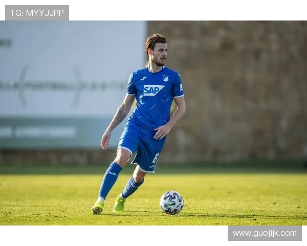 美因茨后卫科尔本轮染黄成德甲第二位黄牌数破百球员